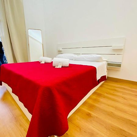 Amica Taranto In Piazza Leilighet Eksteriør bilde